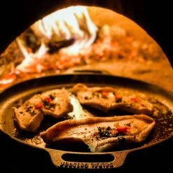 Valhal Outdoor Skillet / Plancha / Koekenpan - Gietijzer - Diameter 35cm, Twee Handvatten, VH35F 21 Valhal Outdoor Skillet / Plancha / Koekenpan - Gietijzer - Diameter 35cm, Twee Handvatten, VH35F -Barbecue Benodigdheden Winkel 1200x1200 227