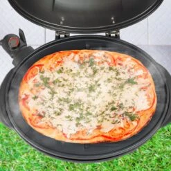 KitchenBrothers Elektrische BBQ - Met Grillplaat - Anti-aanbaklaag - Incl. Plank/Houders - Grilloppervlak 46,5x33,8cm - Tot 300°C - 2400W - Zwart 13 KitchenBrothers Elektrische BBQ - Met Grillplaat - Anti-aanbaklaag - Incl. Plank/Houders - Grilloppervlak 46,5x33,8cm - Tot 300°C - 2400W - Zwart -Barbecue Benodigdheden Winkel 1200x1200 334