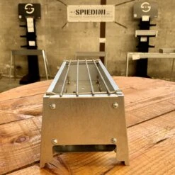 Spiedini Saté-bbq Bali 40 Mini - Kleine, Smalle Houtskoolbarbecue Met Horizontaal Rooster Voor Sate Of Andere Spiesjes - 40 Cm Lang, 11 Cm Breed, 14 Cm Hoog - Ideaal Voor Tuin- Of Open Haard, Of Balkon - Materiaal: Gealuminiseerd Ijzer -Barbecue Benodigdheden Winkel 1200x1200 383