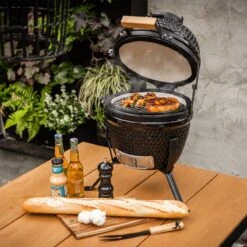 BluMill Kamado BBQ Egg - Kamado 13 Inch - Incl. Vlees Thermometer - Houtskoolbarbecues - Zwart - Ø 27cm 18 BluMill Kamado BBQ Egg - Kamado 13 Inch - Incl. Vlees Thermometer - Houtskoolbarbecues - Zwart - Ø 27cm -Barbecue Benodigdheden Winkel 1200x1200 398