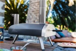 Ooni Fyra 12 Houtpellets Gestookte Pizzaoven -Barbecue Benodigdheden Winkel 1200x800 21