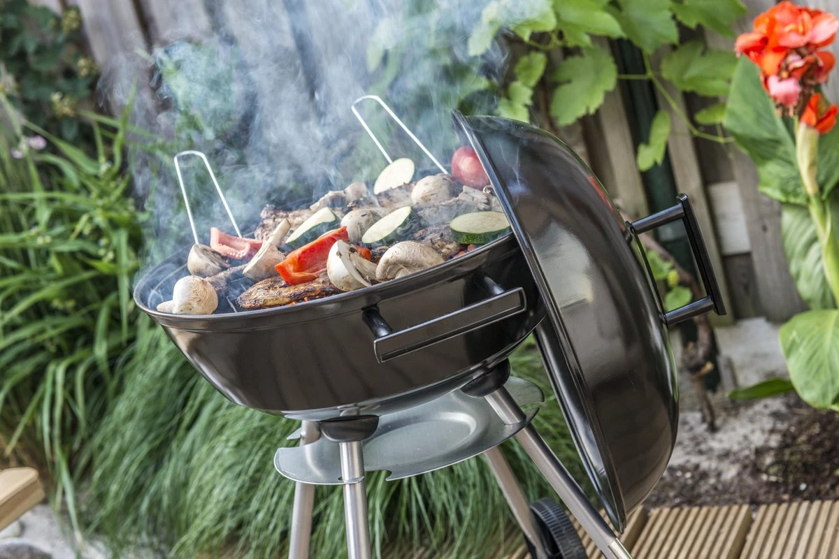BBQ Collection Houtskoolbarbecue - Kogelbarbecue 45 X 60 Centimeter - Ronde Barbecue - Barbecue Op Wielen - Zwart - Metaal 2 BBQ Collection Houtskoolbarbecue - Kogelbarbecue 45 X 60 Centimeter - Ronde Barbecue - Barbecue Op Wielen - Zwart - Metaal - Afbeelding 2