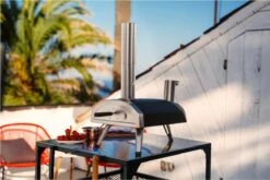 Ooni Fyra 12 Houtpellets Gestookte Pizzaoven -Barbecue Benodigdheden Winkel 1200x801 3