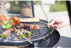 BBGRILL Driepoot Barbecue Zwart 172 Cm BBQ TRIPOD -Barbecue Benodigdheden Winkel 1200x813 1