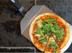 Alpina Pizzaschep - Voor Inklapbaar Handvat - RVS - 53 Cm 35 Alpina Pizzaschep - Voor Inklapbaar Handvat - RVS - 53 Cm -Barbecue Benodigdheden Winkel 1200x884 1