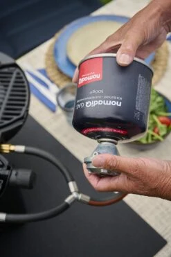 NomadiQ Gasflesjes (3 Stuks X 500 Gram) - EN417 Schroefventiel 7 NomadiQ Gasflesjes (3 Stuks X 500 Gram) - EN417 Schroefventiel -Barbecue Benodigdheden Winkel 799x1200